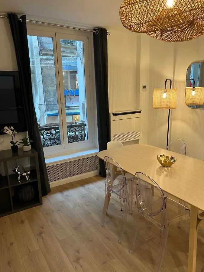 Notre Dame - Stylish Apartment Paris