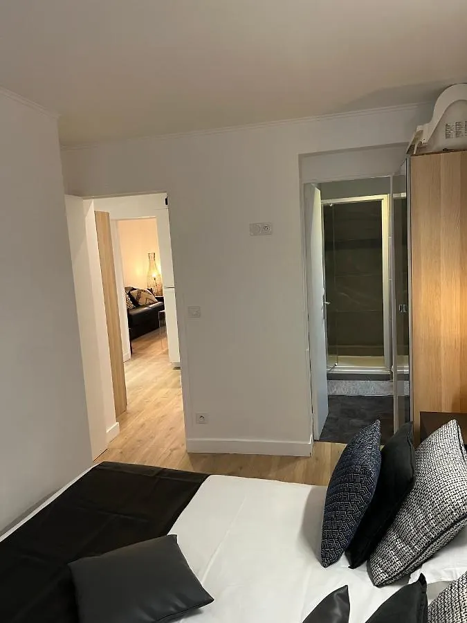 Notre Dame - Stylish Apartment Paris France