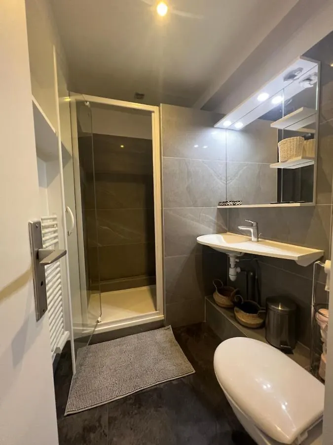 Notre Dame - Stylish Apartment Paris 0*,  France